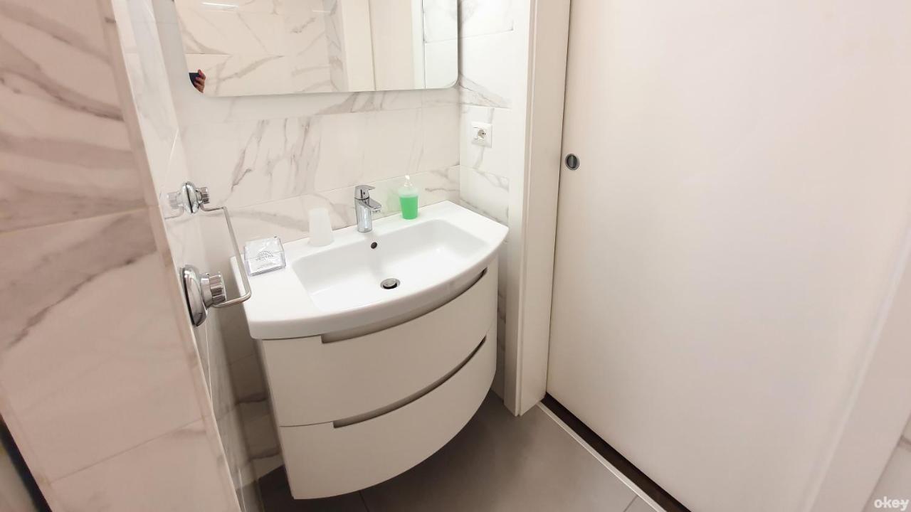 Apartament Star House - Bari Centro Zewnętrze zdjęcie